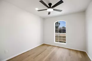 9415 Mayblossom Way, Dallas, TX 75217 - Photo 18