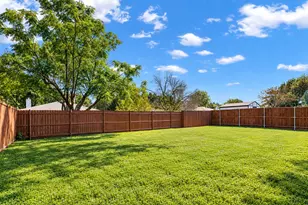 9415 Mayblossom Way, Dallas, TX 75217 - Photo 32