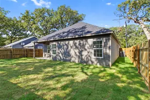 7520 Double Bridge Rd, Mabank, TX 75156 - Photo 4