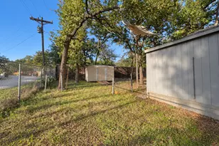 632 Cumberland Trail, Valley View, TX 76272 - Photo 12