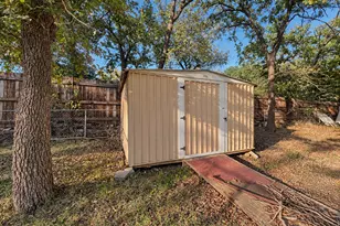 632 Cumberland Trail, Valley View, TX 76272 - Photo 14
