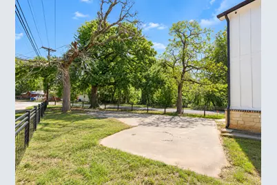 521 York Street, Athens, TX 75751 - Photo 4