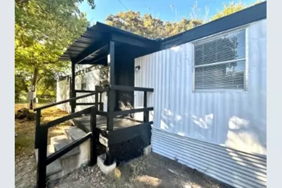 307 E Cates Street #300, Bridgeport, TX 76426 - Photo 1