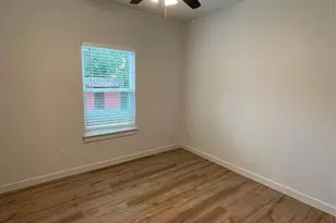 524 W Florence St, Denison, TX 75020 - Photo 8