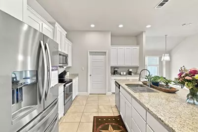 425 Stoneridge Drive, Hillsboro, TX 76645 - Photo 12