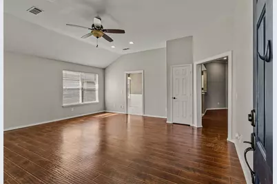 109 N Rolling Meadows Drive, Wylie, TX 75098 - Photo 2