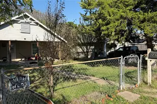 2419 Britton Dr, Dallas, TX 75216 - Photo 4