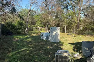 2419 Britton Dr, Dallas, TX 75216 - Photo 8