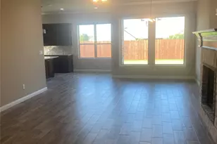 3005 Promenade Dr, Granbury, TX 76049 - Photo 2