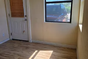 3701 Hopkins St, Fort Worth, TX 76107 - Photo 6