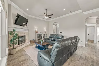 601 Violet Drive, Tolar, TX 76476 - Photo 10