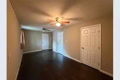 117 Moon Street, Cleburne, TX 76033 - Photo 8