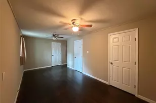 117 Moon St, Cleburne, TX 76033 - Photo 8
