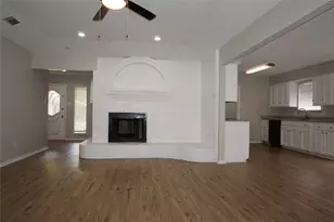7133 Barbados Dr, North Richland Hills, TX 76180 - Photo 6
