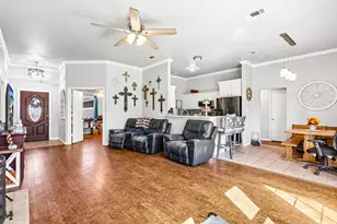 205 Quail Run, Aubrey, TX 76227 - Photo 10