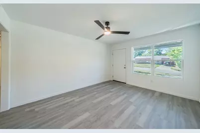2008 Mount Pleasant Drive, Mesquite, TX 75149 - Photo 4