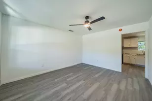 2008 Mt Pleasant Dr, Mesquite, TX 75149 - Photo 2