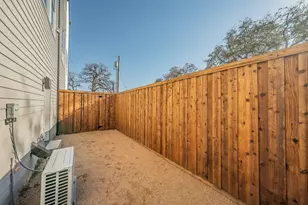 2523 Hondo Ave, Dallas, TX 75219 - Photo 24