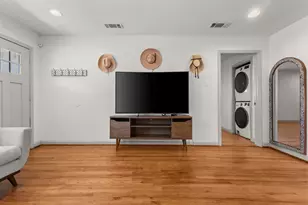 2006 Boyd St, Dallas, TX 75224 - Photo 6