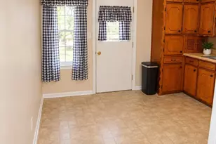 611 Rose Ave, Cleburne, TX 76033 - Photo 10