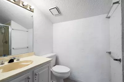 5590 Spring Valley #H 203, Dallas, TX 75254 - Photo 18