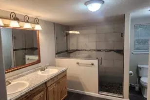 228 E Boyd Ave, Bonham, TX 75418 - Photo 12