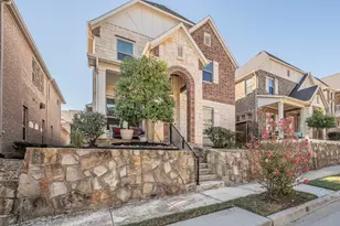 1279 Ocean Breeze Dr, Flower Mound, TX 75028 - Photo 2