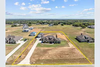 953 County Road 4764, Boyd, TX 76023 - Photo 4