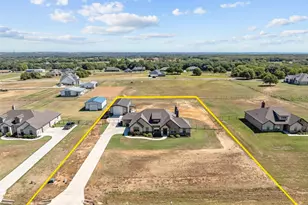 953 Co Rd 4764, Boyd, TX 76023 - Photo 4