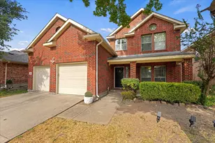 2053 Lake Trail Dr, Heartland, TX 75126 - Photo 2