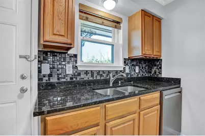 7705 Meadow Park Drive #209, Dallas, TX 75230 - Photo 8