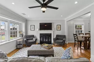 5426 Stoneleigh Ave, Dallas, TX 75235 - Photo 2