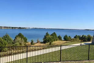 2601 Lafayette Dr, Rowlett, TX 75088 - Photo 2
