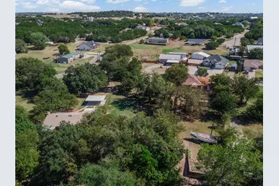 2810 Sky Harbour Drive, Granbury, TX 76049 - Photo 12