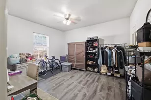 1328 Elmwood Ave, Fort Worth, TX 76104 - Photo 12