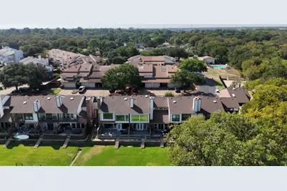 15 Oakbrook Drive, Lewisville, TX 75057 - Photo 4