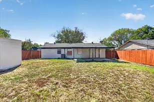14910 Marsha Dr, Balch Springs, TX 75180 - Photo 26
