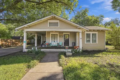 304 E McFarland Street, Grandview, TX 76050 - Photo 1