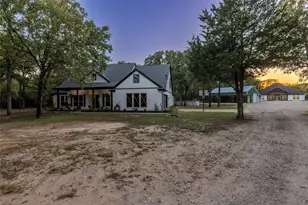6850 Deer Trail, Quinlan, TX 75474 - Photo 2