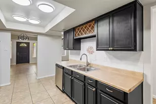 2804 Spring Valley Dr, Bedford, TX 76021 - Photo 8