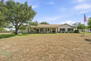 458 Mitchell Rd, Lorena, TX 76655 - Photo 2