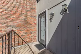 411 Pebble Way, Arlington, TX 76006 - Photo 4