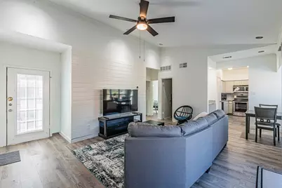 411 Pebble Way #245, Arlington, TX 76006 - Photo 6
