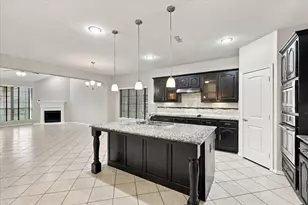 4716 Kendrick Peak Way, Fort Worth, TX 76244 - Photo 10