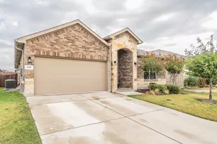 737 Blackhorse Trl, Fort Worth, TX 76247 - Photo 16