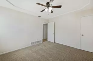 769 Charlyne Dr, Burleson, TX 76028 - Photo 14
