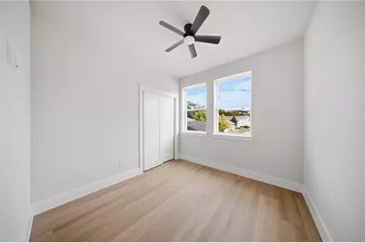 4811 Silver Avenue, Dallas, TX 75233 - Photo 14