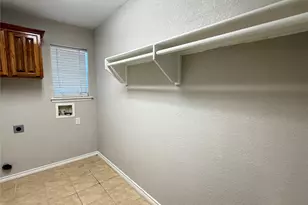 5932 Highcrest Dr, Watauga, TX 76148 - Photo 6