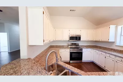 7109 Cottonwood Circle, Sachse, TX 75048 - Photo 12