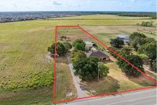 815 W Cook St, Josephine, TX 75173 - Photo 1